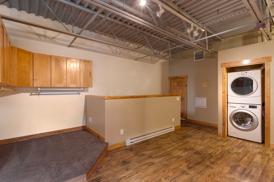 More Photos Of 2670 Copper Ridge Cir, Steamboat Springs Warehouse For Lease