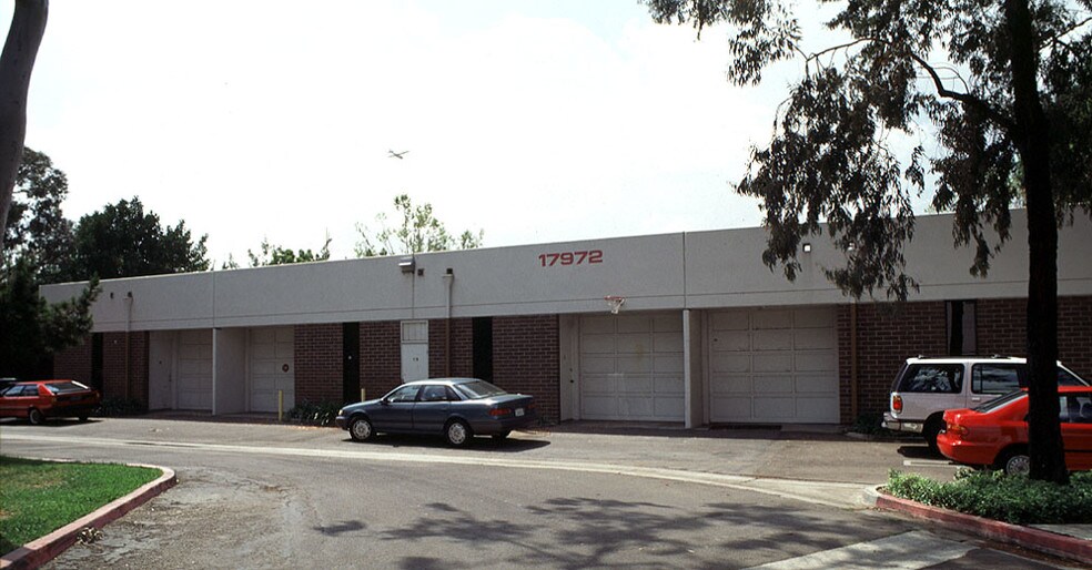 More Photos Of 17972 Sky Park Cir, Irvine Light Manufacturing For Lease