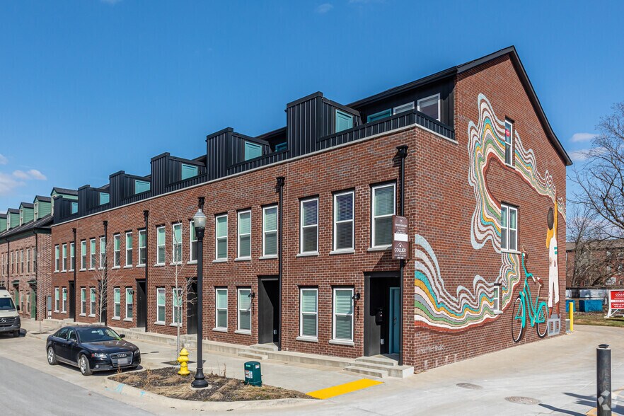 Primary Photo Of 421-437 SW B St, Bentonville Apartments For Sale