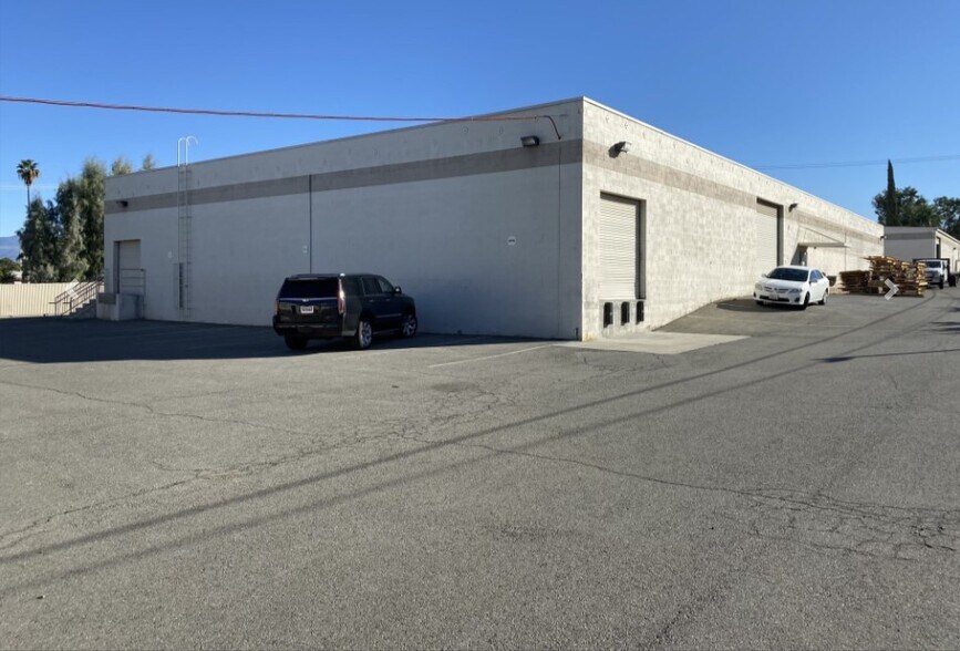 More Photos Of 561 Iowa Ave, Riverside Warehouse For Lease