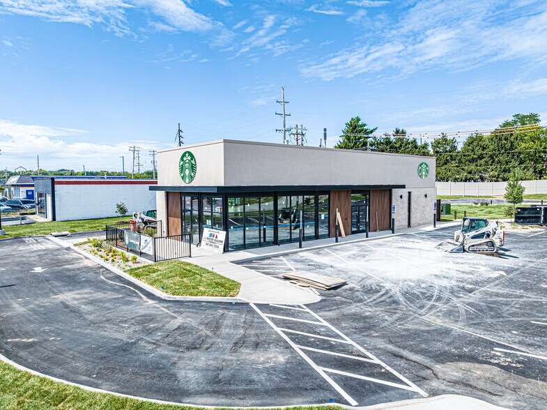 More Photos Of 7901 Watson Rd, Saint Louis Fast Food For Sale