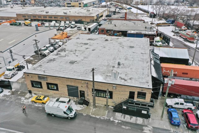 More Photos Of 3100 S Homan Ave, Chicago Warehouse For Sale