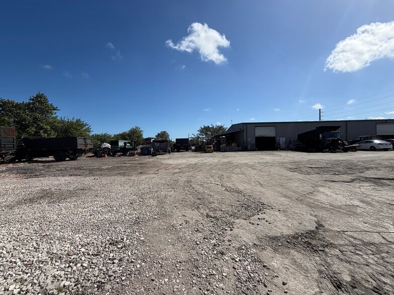 More Photos Of 4700 Powerline Rd, Oakland Park Land For Lease