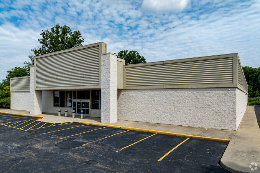 Primary Photo Of 33459 Vine St, Eastlake Freestanding For Lease