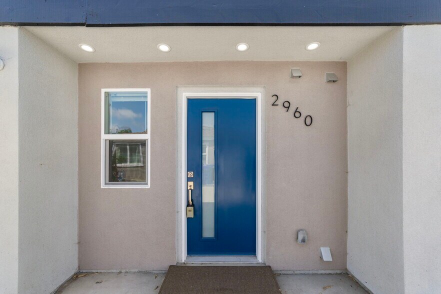 More Photos Of 2956 Ulric St, San Diego Apartments For Sale