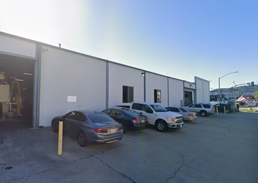 More Photos Of 17055 E Gale Ave, City Of Industry Manufacturing For Lease