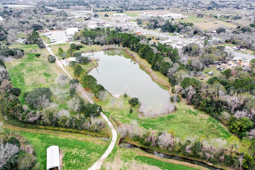 More Photos Of 850 County Road 149, Alvin Land For Sale