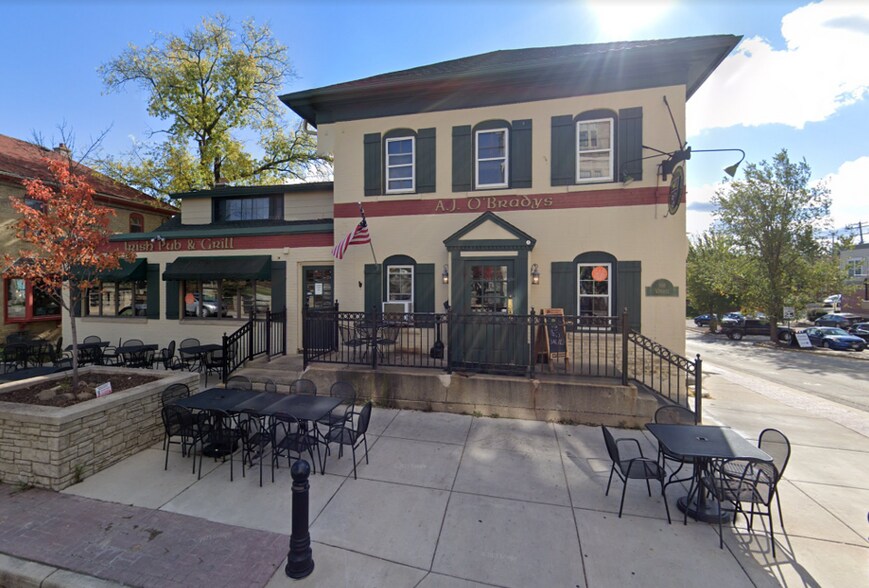 More Photos Of N88W16495 Main St, Menomonee Falls Restaurant For Lease