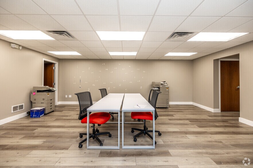 Photo of 1st Floor Ste Whole Bldg