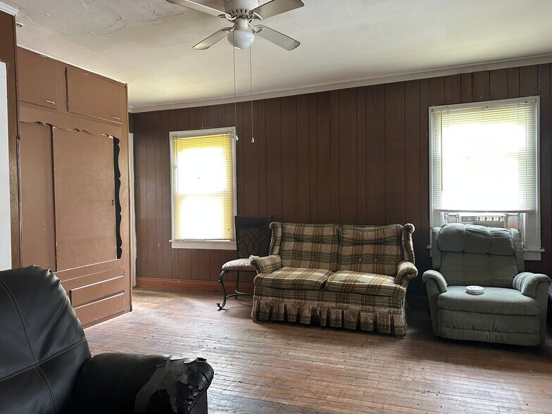 More Photos Of 2405 E Court St, Kankakee Land For Sale