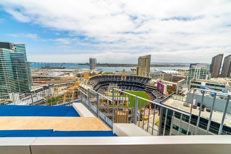More Photos Of 350 11th Ave, San Diego Apartments For Sale
