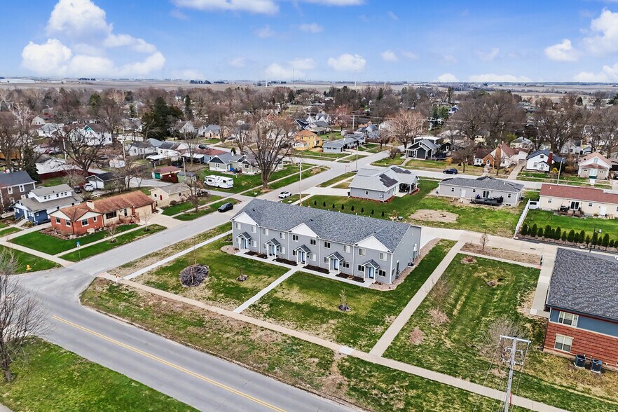 More Photos Of 2103 Willis Ave, Perry Multifamily For Sale