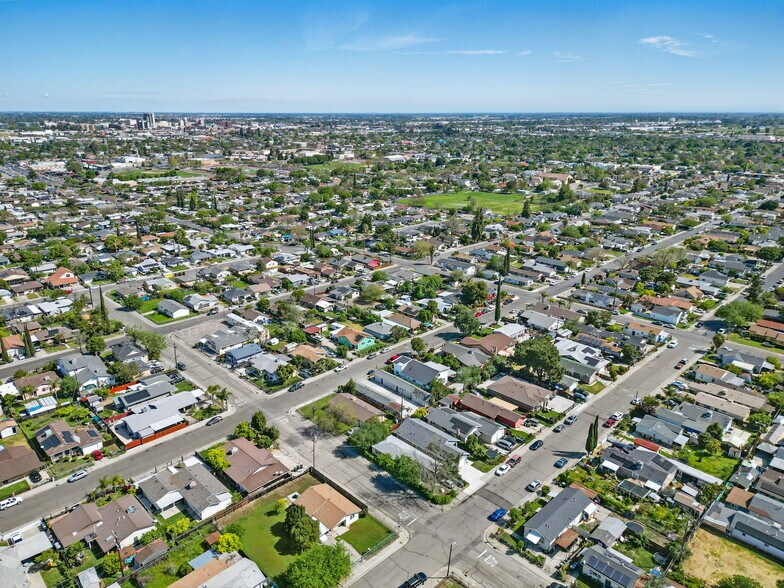 More Photos Of 462 Delhi Ave, Stockton Multifamily For Sale