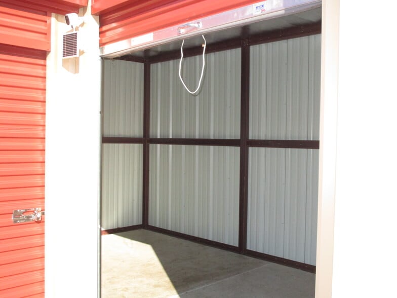 More Photos Of 219 S 5th St, Coplay Self Storage For Sale