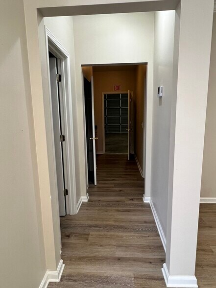 More Photos Of 2728 Chandalar Place Dr, Pelham Light Distribution For Lease