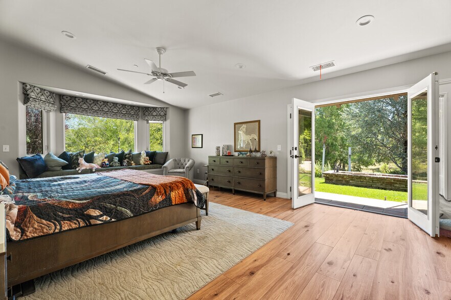 More Photos Of 33466 Sandy Creek Ln, Pine Valley Specialty For Sale