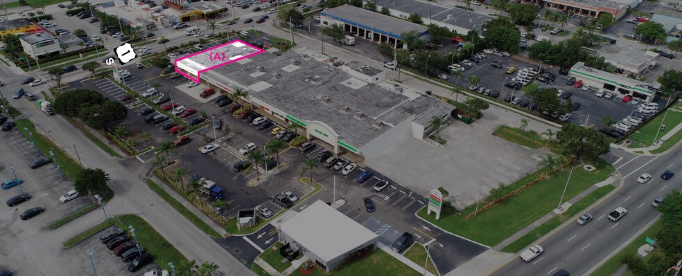 More Photos Of 9823 E Hibiscus St, Miami General Retail For Lease