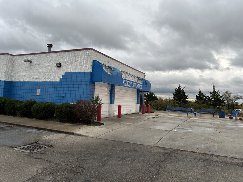 More Photos Of 901 Elliott Dr, Middletown Carwash For Sale