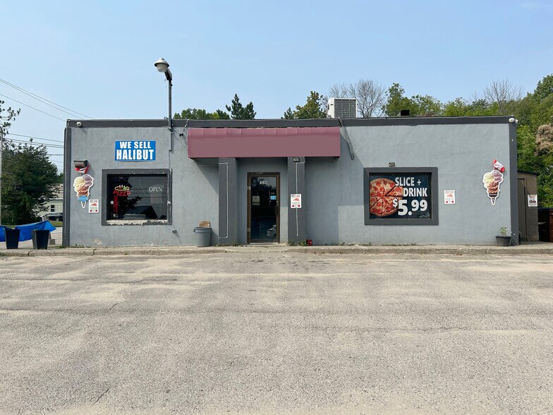 More Photos Of 338 Park St, Tay Storefront Retail Residential For Sale