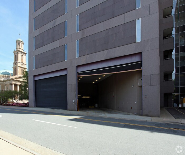 More Photos Of 500 W 5th St, Winston-Salem Office For Lease