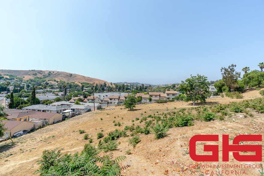 More Photos Of 2408 Eastern Ave, Los Angeles Land For Sale