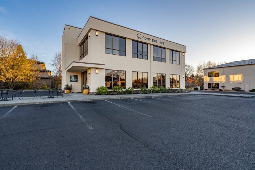 More Photos Of 3156 State St, Medford Medical For Sale