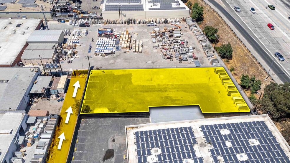 More Photos Of 8456 San Fernando Rd, Sun Valley Land For Lease