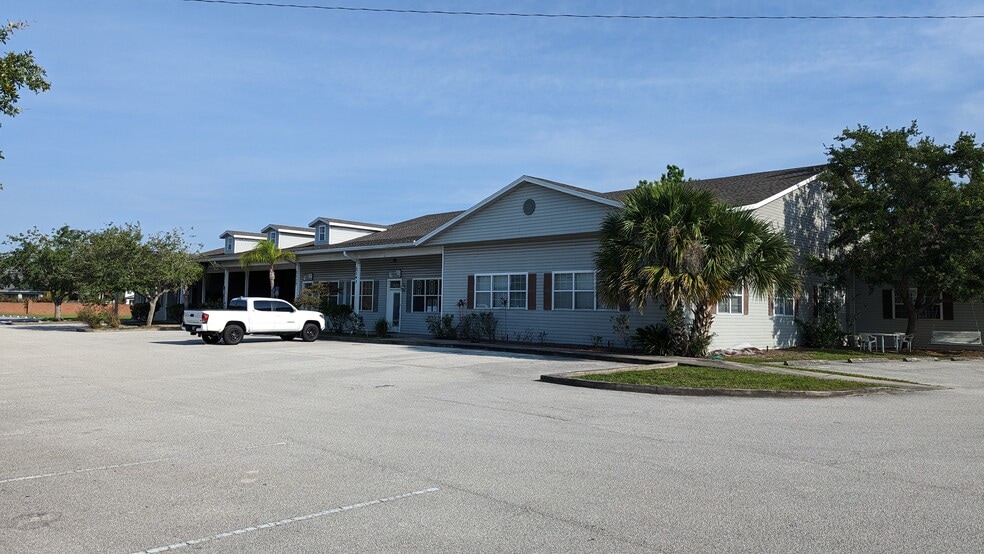 Primary Photo Of 2129 Partin Settlement Rd, Kissimmee Office For Sale