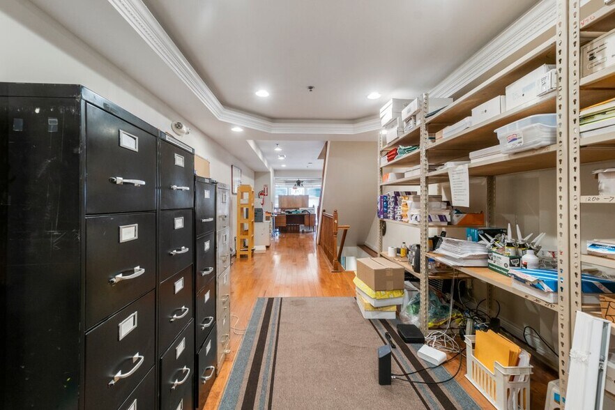 More Photos Of 1133 Light St, Baltimore Storefront Retail Office For Sale