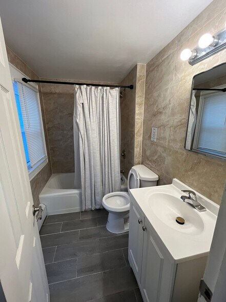 More Photos Of 110 Main St, East Hartford Office Residential For Sale