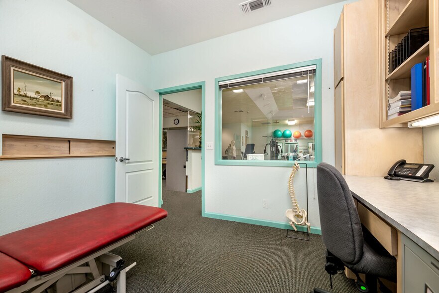 More Photos Of 104 Margaret Ln, Grass Valley Medical For Sale