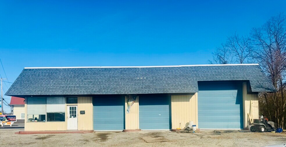 More Photos Of 804 Church Ln, Tappahannock Auto Repair For Sale