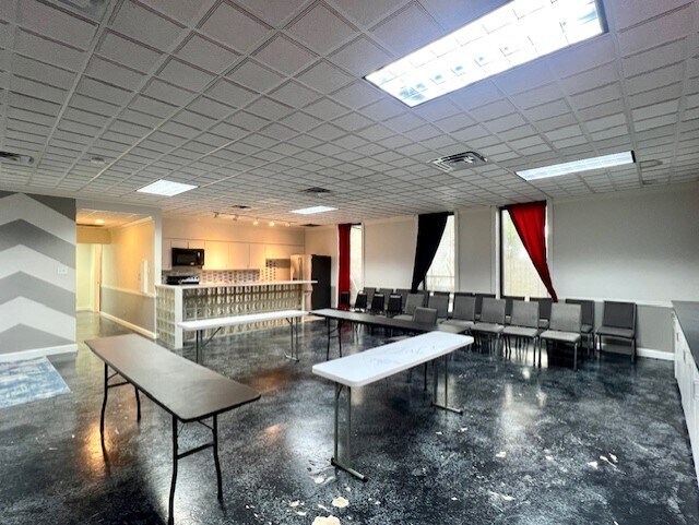 More Photos Of 1707 Shannon St, Monroe Medical For Lease