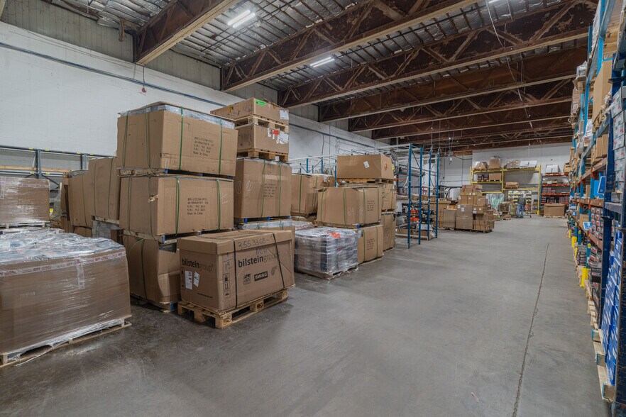 More Photos Of 60 Kendrick St, Needham Warehouse For Lease