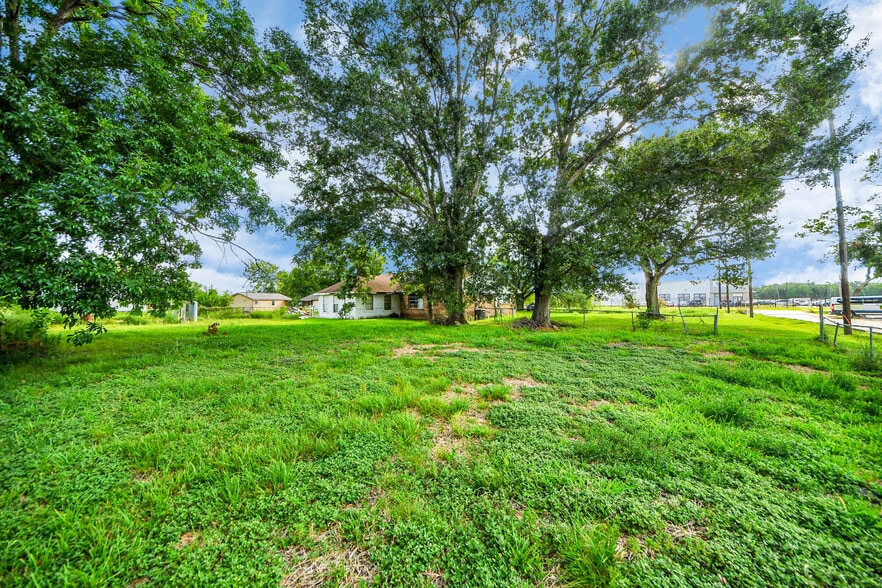 More Photos Of 15511 Jessie Parker Rd, Sugar Land Land For Sale