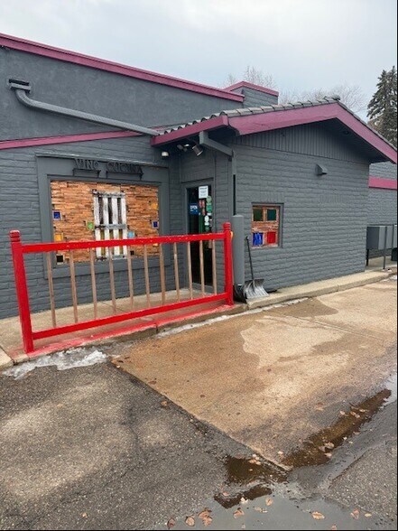 More Photos Of 8820 Lyndale Ave S, Bloomington Restaurant For Sale
