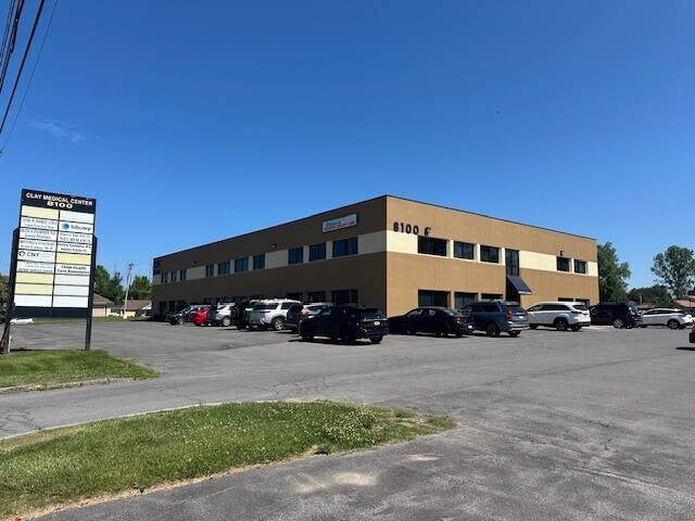 Primary Photo Of 8100 Oswego Rd, Liverpool Medical For Lease