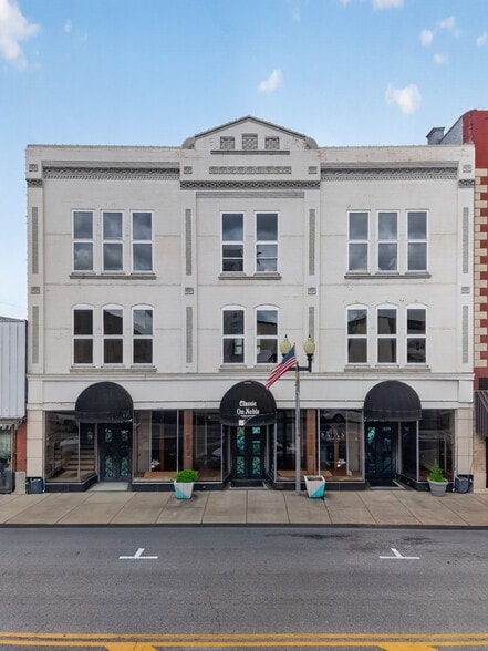Primary Photo Of 1024 Noble St, Anniston Storefront Retail Office For Sale