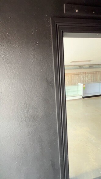 Primary Photo Of 1710 Texas Ave, Texas City General Retail For Sale