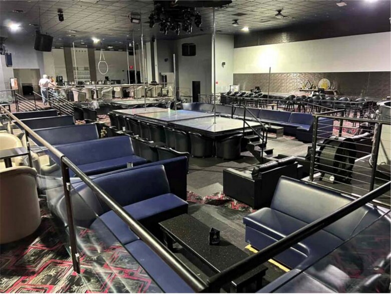 More Photos Of 5957 Terminal Avenue Ave, Colorado Springs Bar For Sale