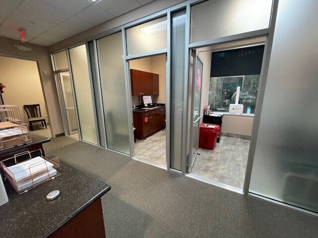 More Photos Of 7560 Red Bug Lake Rd, Oviedo Medical For Sale