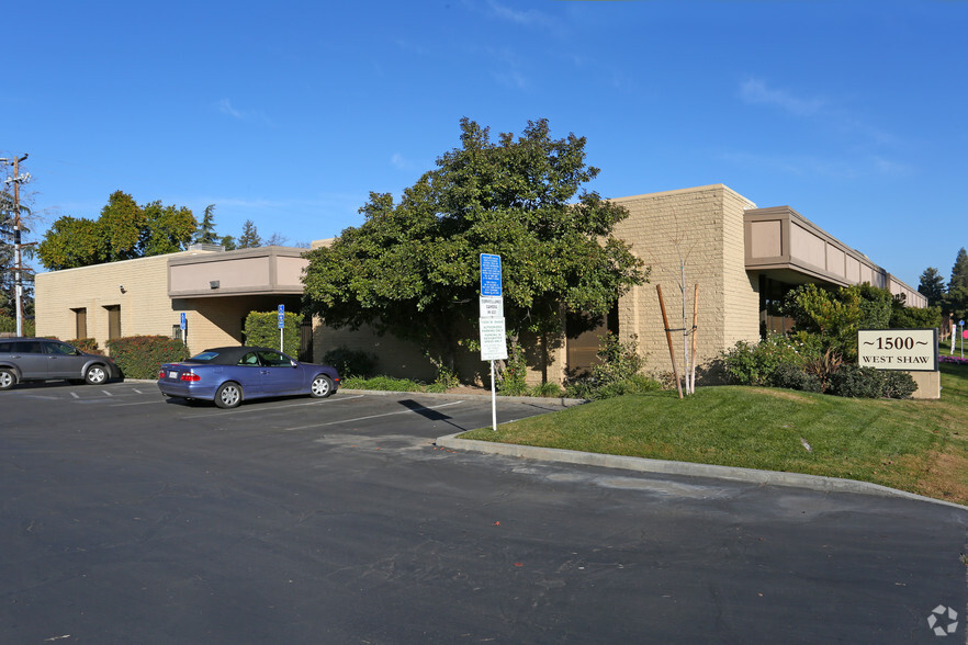 Primary Photo Of 1500 W Shaw Ave, Fresno Office For Lease