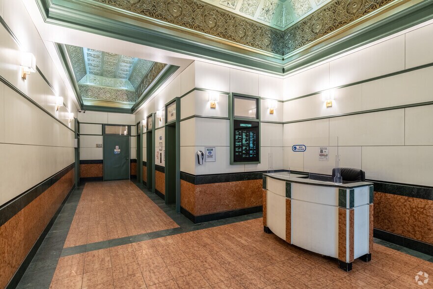 More Photos Of 49 W 37th St, New York Office For Lease