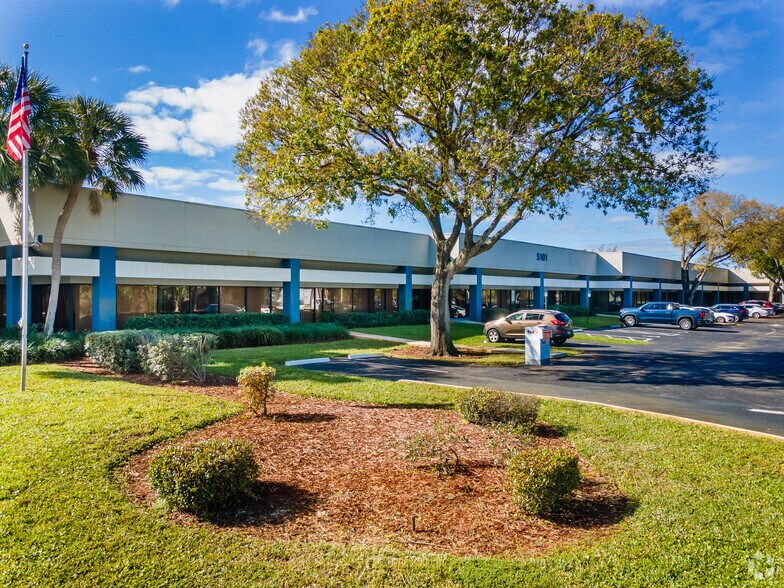 Primary Photo Of 5101 NW 21st Ave, Fort Lauderdale Light Distribution For Lease