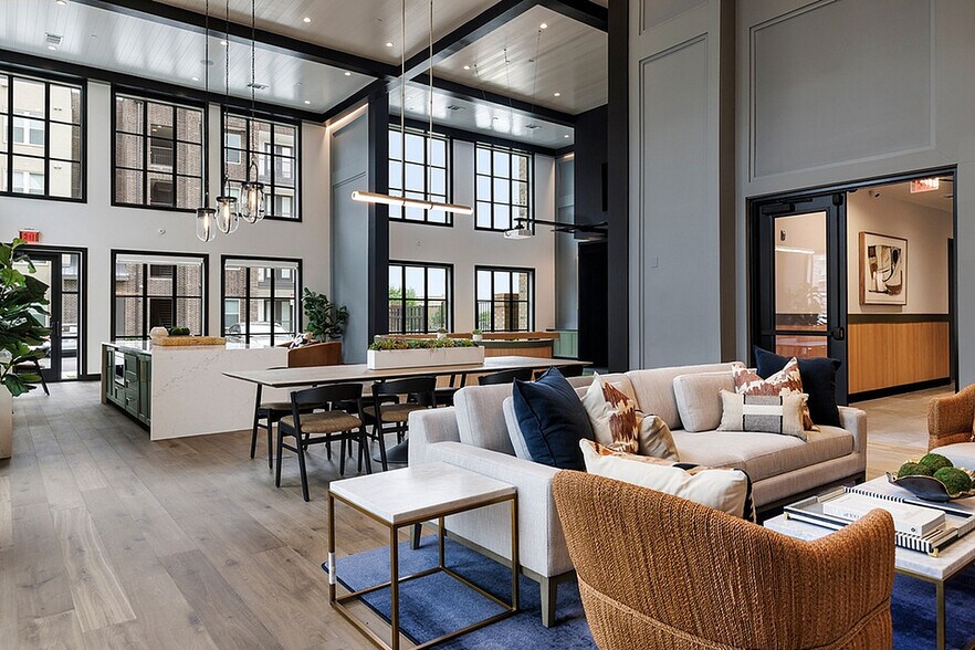 More Photos Of 7910 S New Braunfels, San Antonio Apartments For Lease