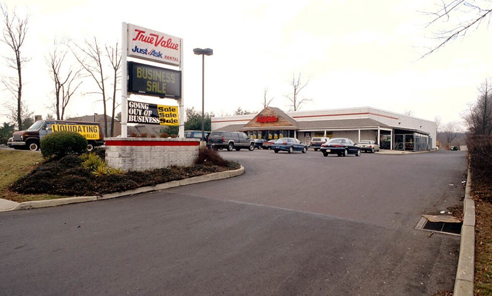 More Photos Of 3618 Hulmeville Rd, Bensalem Flex For Sale