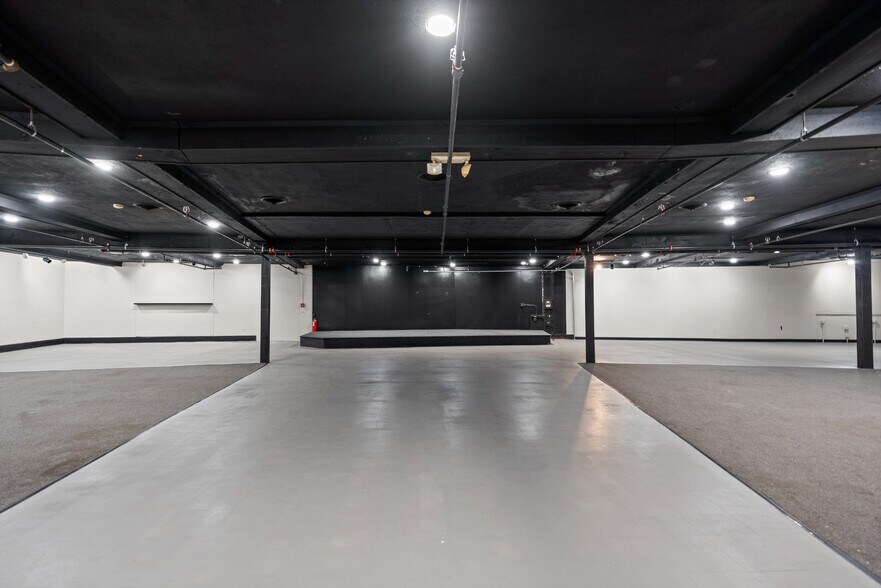 More Photos Of 50 Pleasant St, Norton Storefront Retail Office For Lease