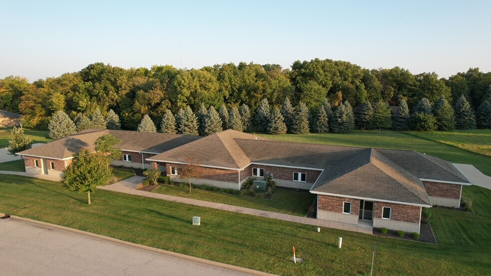 More Photos Of 90 Eastgate Dr, Washington Medical For Sale