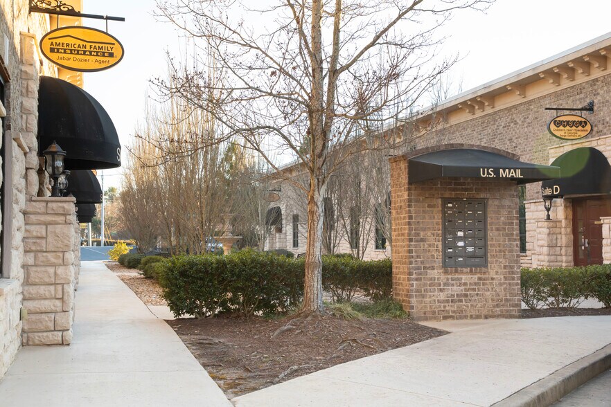 More Photos Of 3020 Highlands Pky, Smyrna Office For Lease
