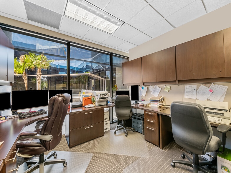 More Photos Of 4800 N Federal Hwy, Boca Raton Medical For Sale